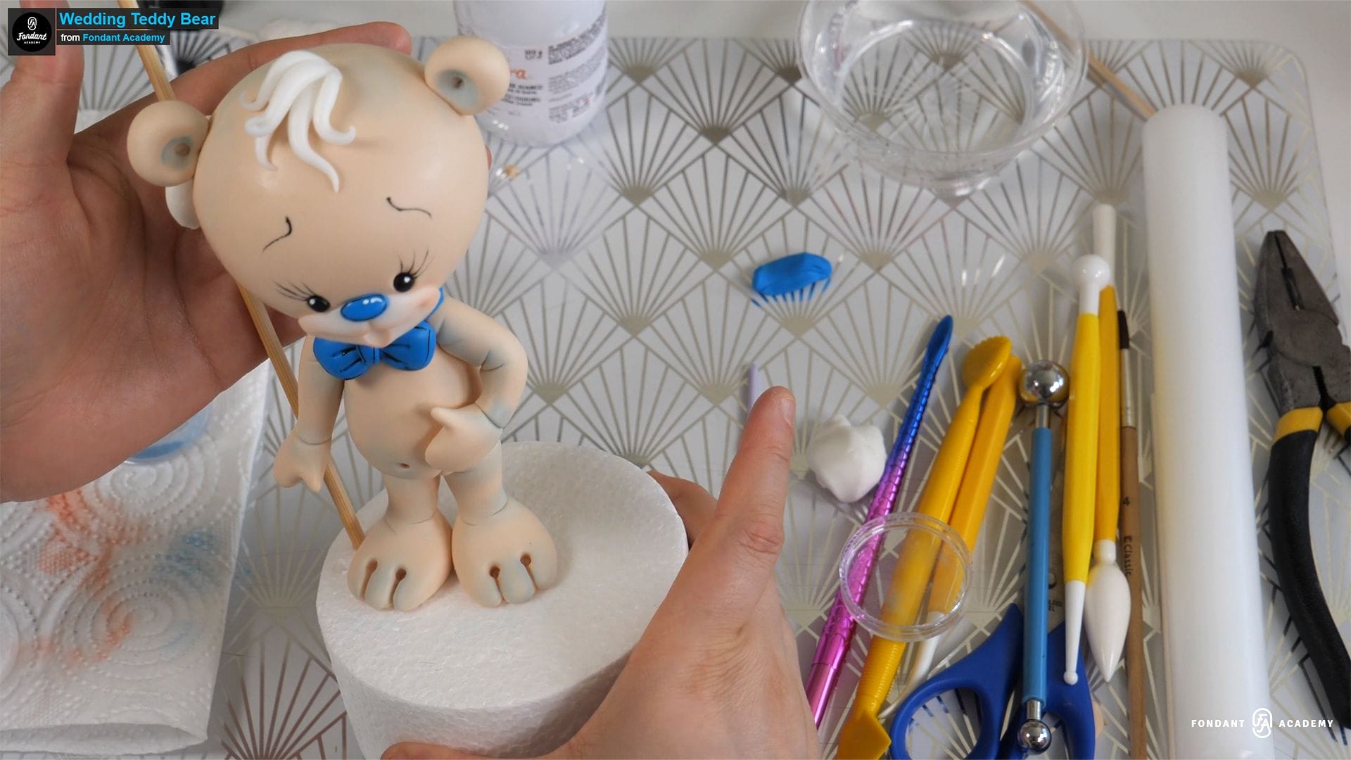Wedding Teddy bear – Fondant Cake Topper Tutorial 5