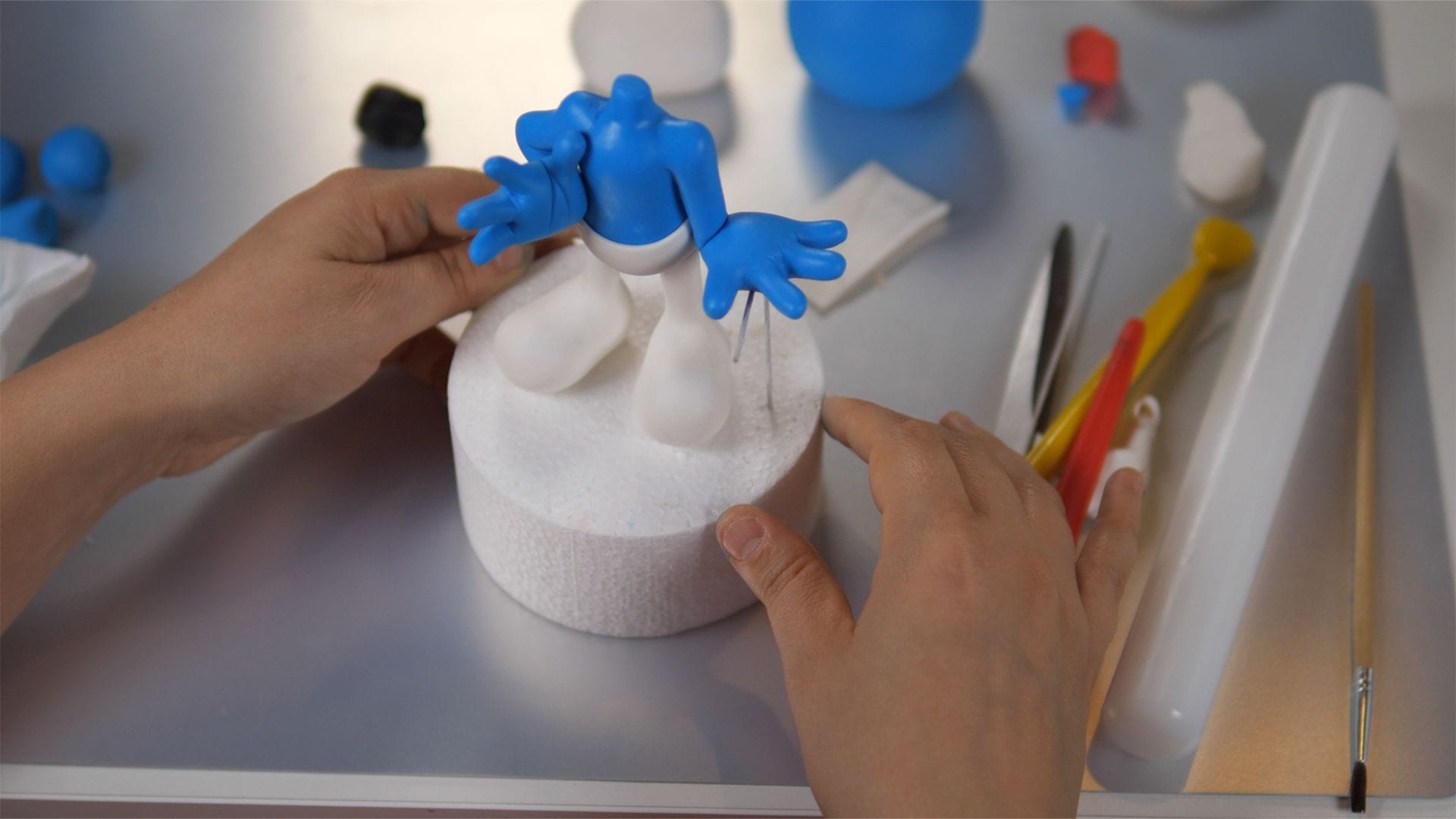 Smurf fondant cake topper 3