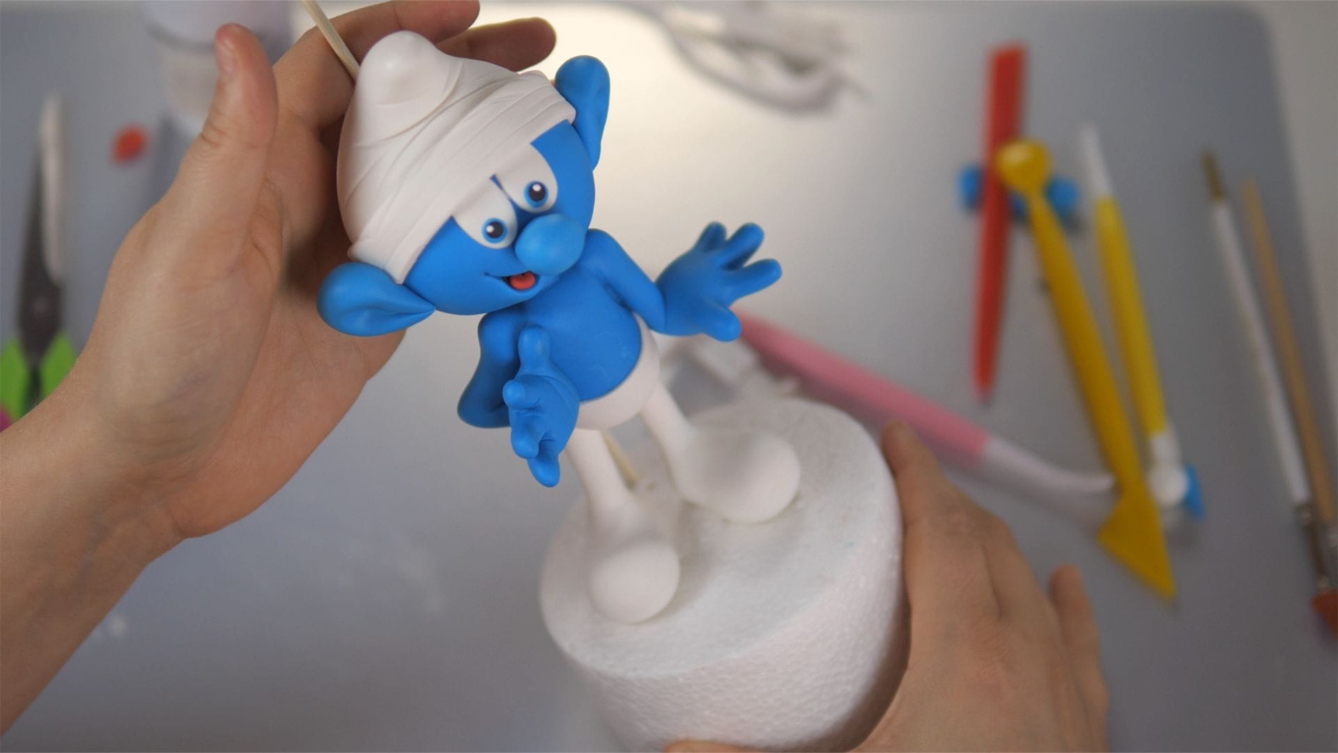 Smurf fondant cake topper 4